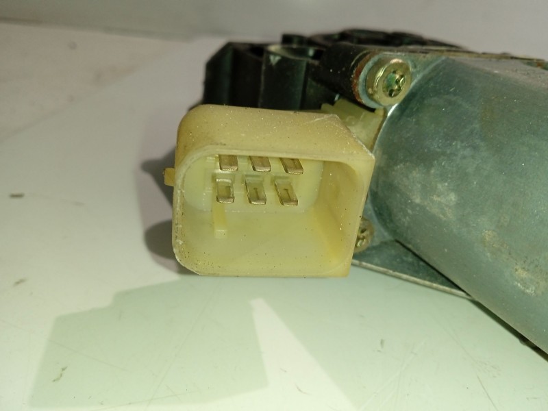 Recambio de elevalunas delantero derecho para volvo xc90 d5 referencia OEM IAM 30784577  