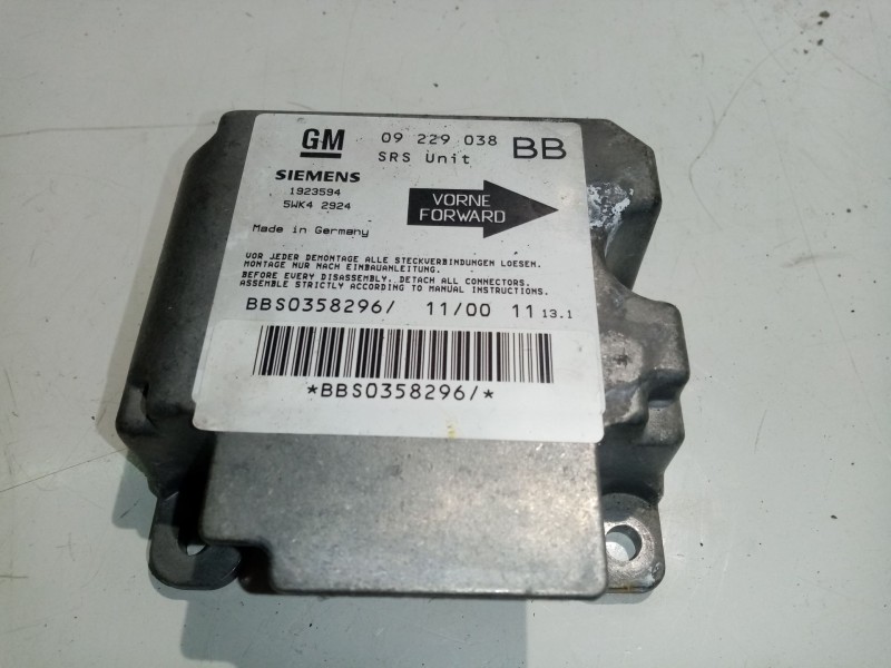 Recambio de centralita airbag para opel corsa b referencia OEM IAM 09229038BB 5WK42924  Recambio de centralita airbag para opel corsa b referencia OEM IAM 09229038BB 5WK42924