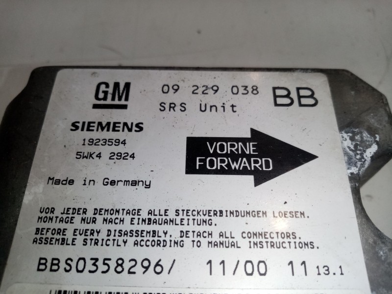 Recambio de centralita airbag para opel corsa b referencia OEM IAM 09229038BB 5WK42924  Recambio de centralita airbag para opel corsa b referencia OEM IAM 09229038BB 5WK42924