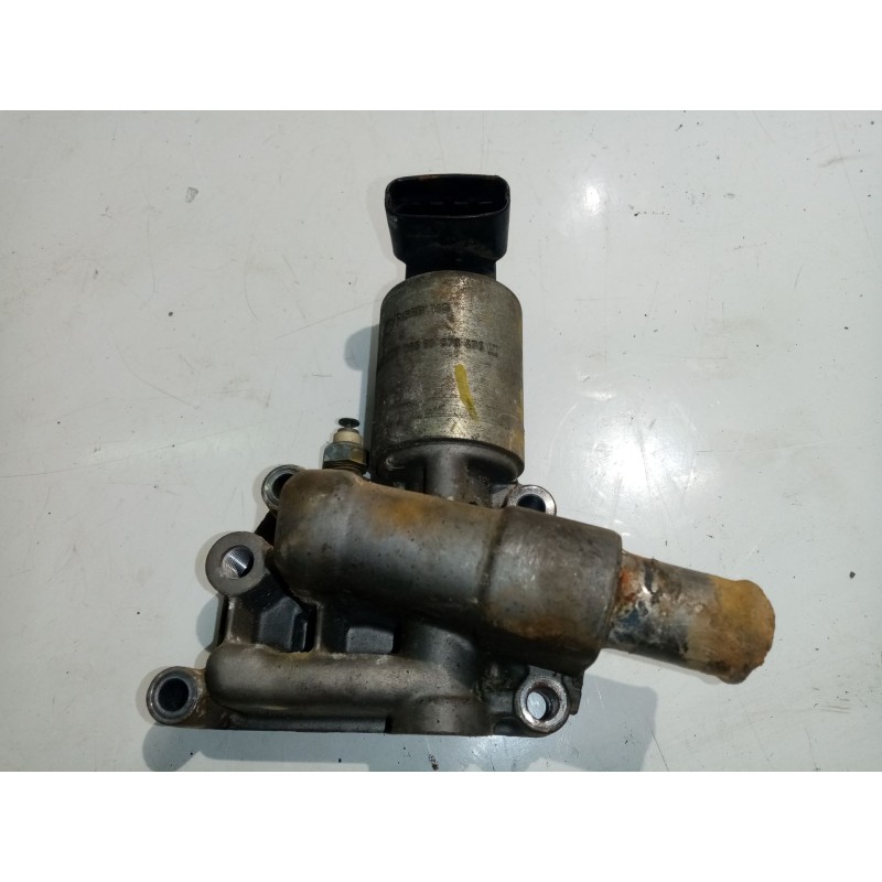 Recambio de valvula egr para opel corsa b referencia OEM IAM 90570476  