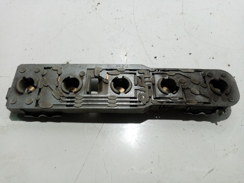 Recambio de portalamparas para opel corsa b referencia OEM IAM   