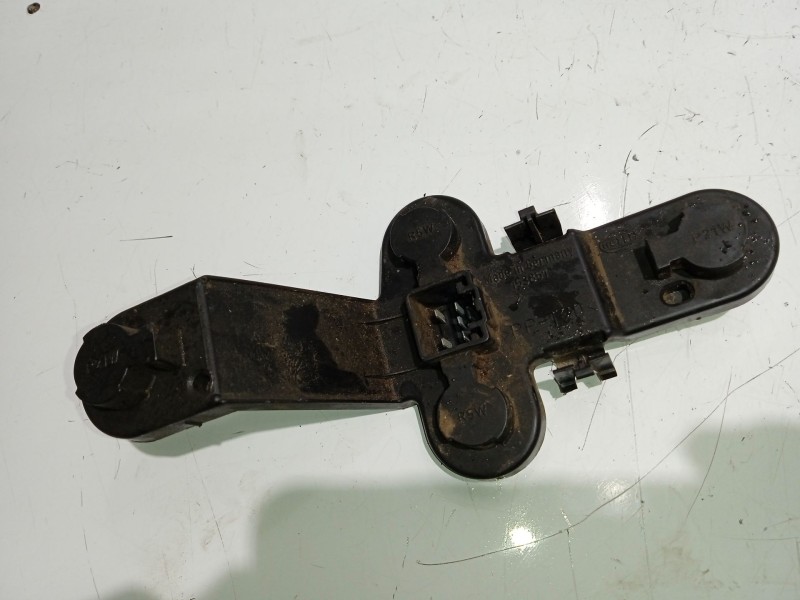 Recambio de portalamparas para volvo s60 berlina 2.4 diesel cat referencia OEM IAM 153851  