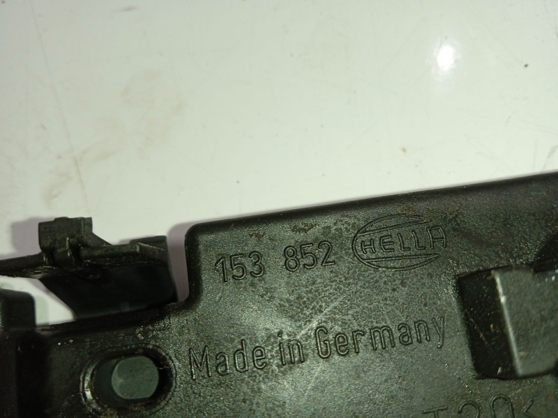 Recambio de portalamparas para volvo s60 berlina 2.4 diesel cat referencia OEM IAM 153852  