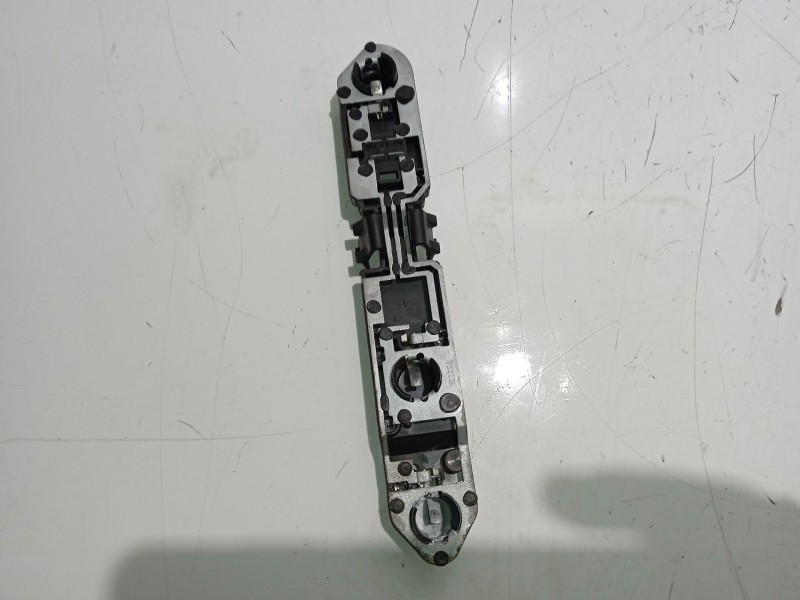 Recambio de portalamparas para volvo s60 berlina 2.4 diesel cat referencia OEM IAM 153852  