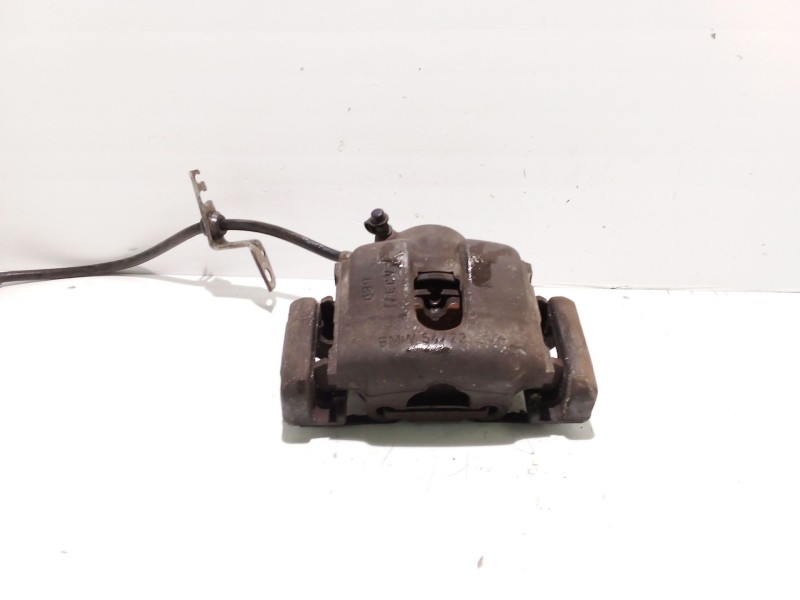 Recambio de pinza freno delantera izquierda para bmw serie 3 berlina (e46) referencia OEM IAM 34116758113  