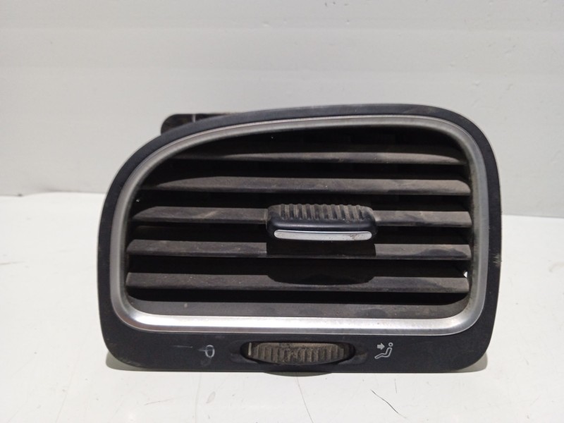 Recambio de rejilla aireadora para volkswagen golf vi (5k1) 1.6 tdi referencia OEM IAM 5K0819703K  