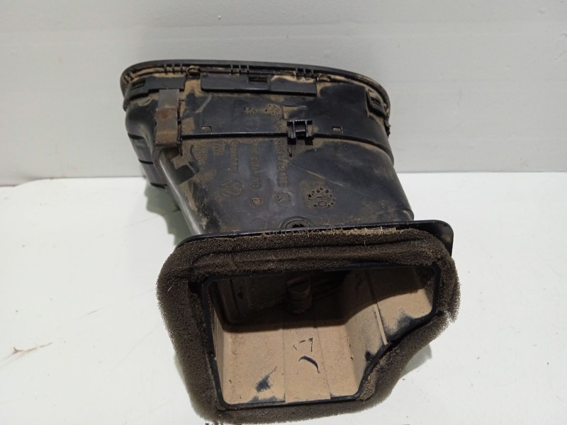 Recambio de rejilla aireadora para volkswagen golf vi (5k1) 1.6 tdi referencia OEM IAM 5K0819703K  