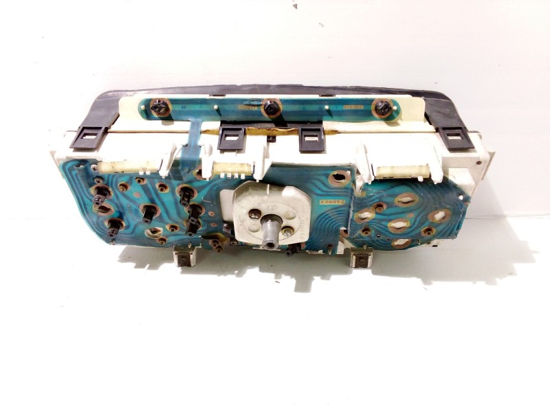 Recambio de cuadro instrumentos para renault 12 renault 12 referencia OEM IAM 33299H  