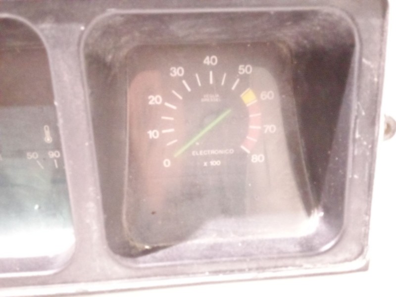 Recambio de cuadro instrumentos para fiat uno (146) 1.7 diesel referencia OEM IAM   