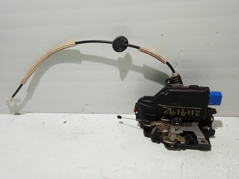 Recambio de cerradura puerta trasera derecha para volkswagen touareg (7la) referencia OEM IAM 7L0839016D  