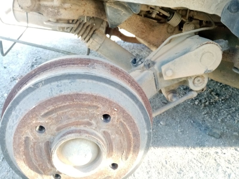 Recambio de eje trasero completo para peugeot 206 fastback (2a/c) 1.4 i referencia OEM IAM   