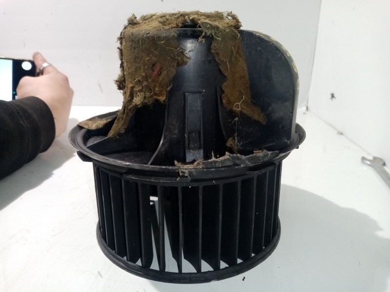 Recambio de ventilador calefaccion para volkswagen sharan (7m8) básico referencia OEM IAM 7M1819021  