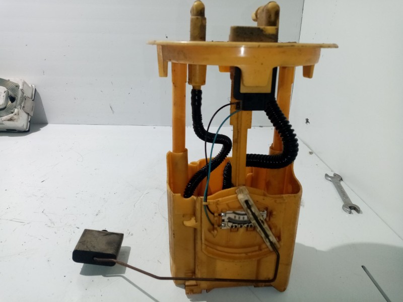 Recambio de aforador para peugeot 206 berlina 1.4 hdi referencia OEM IAM 9642124480  