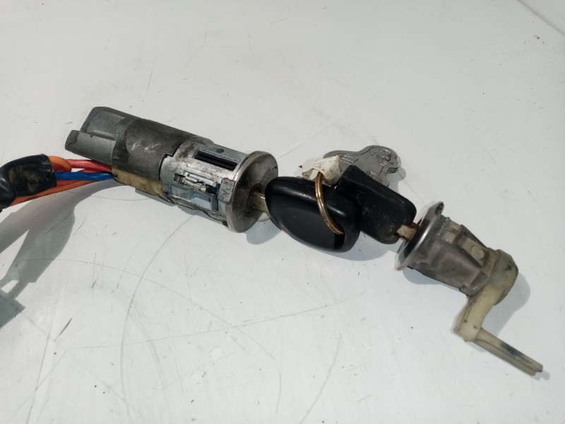 Recambio de conmutador de arranque para peugeot 206 berlina 1.4 hdi referencia OEM IAM   