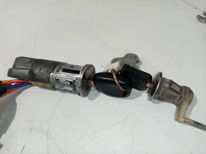 Recambio de conmutador de arranque para peugeot 206 berlina 1.4 hdi referencia OEM IAM   