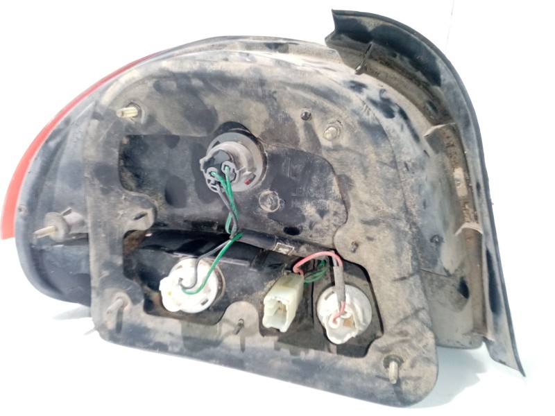 Recambio de piloto trasero derecho para hyundai accent (x3) referencia OEM IAM 9242122520  