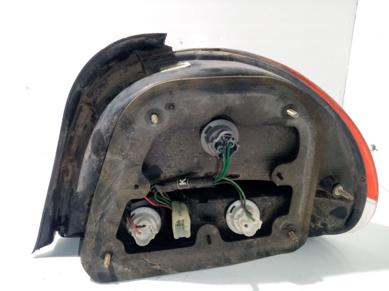 Recambio de piloto trasero izquierdo para hyundai accent (x3) referencia OEM IAM 9241122520  