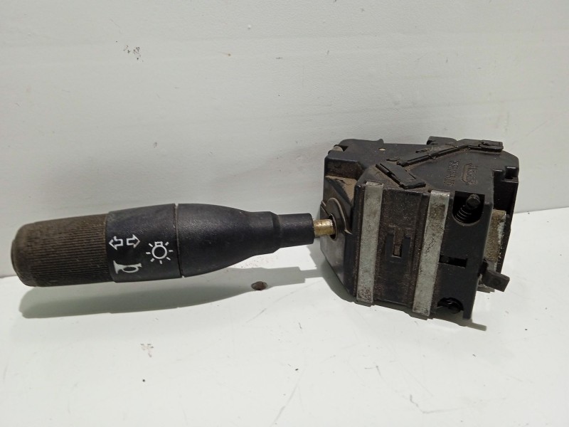 Recambio de mando intermitentes para renault rapid/express (f40) referencia OEM IAM 7700779566  