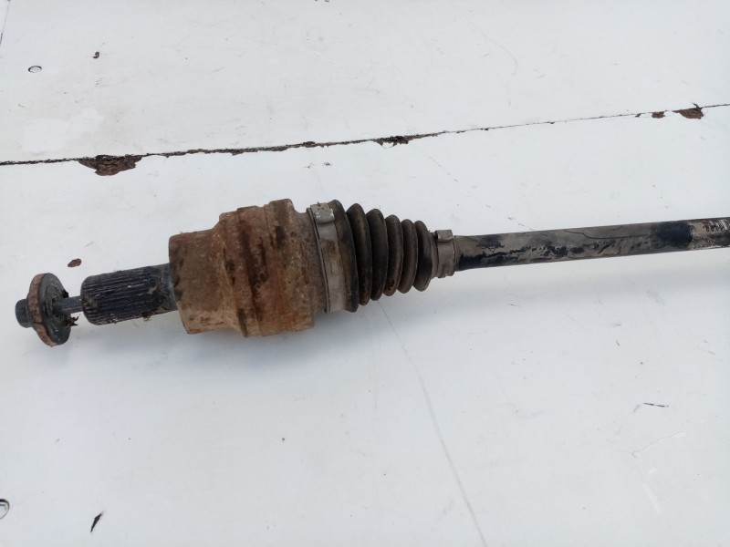 Recambio de transmision trasera derecha para volvo xc90 d5 referencia OEM IAM 36000930  