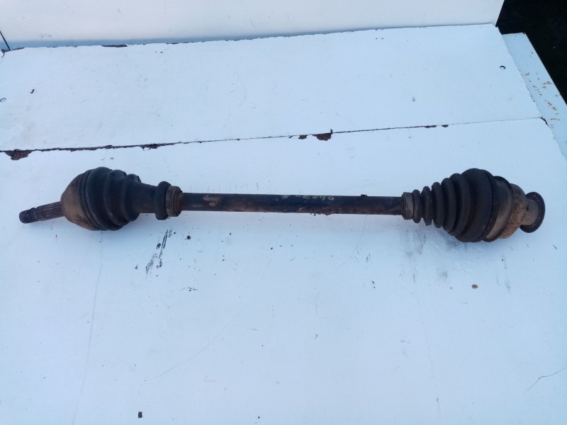 Recambio de transmision delantera derecha para renault twingo (co6) 1.2 referencia OEM IAM 8200844449  