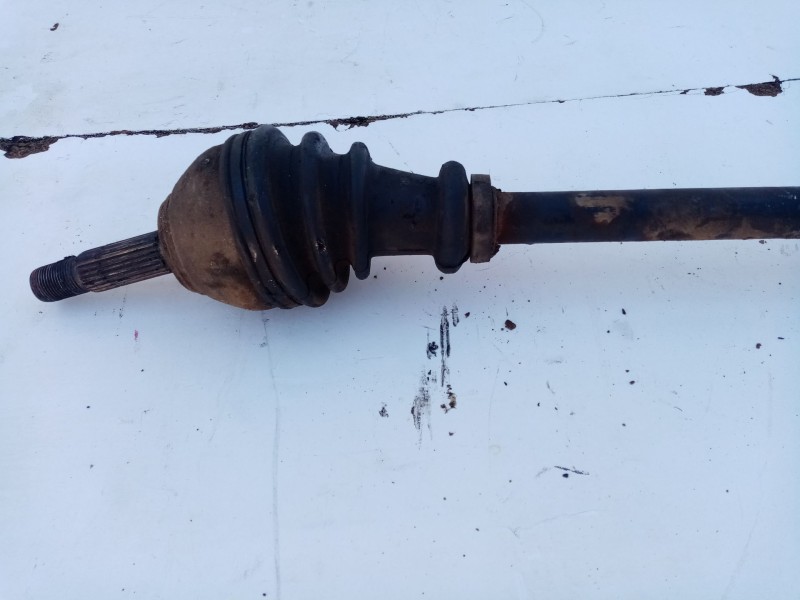 Recambio de transmision delantera derecha para renault twingo (co6) 1.2 referencia OEM IAM 8200844449  