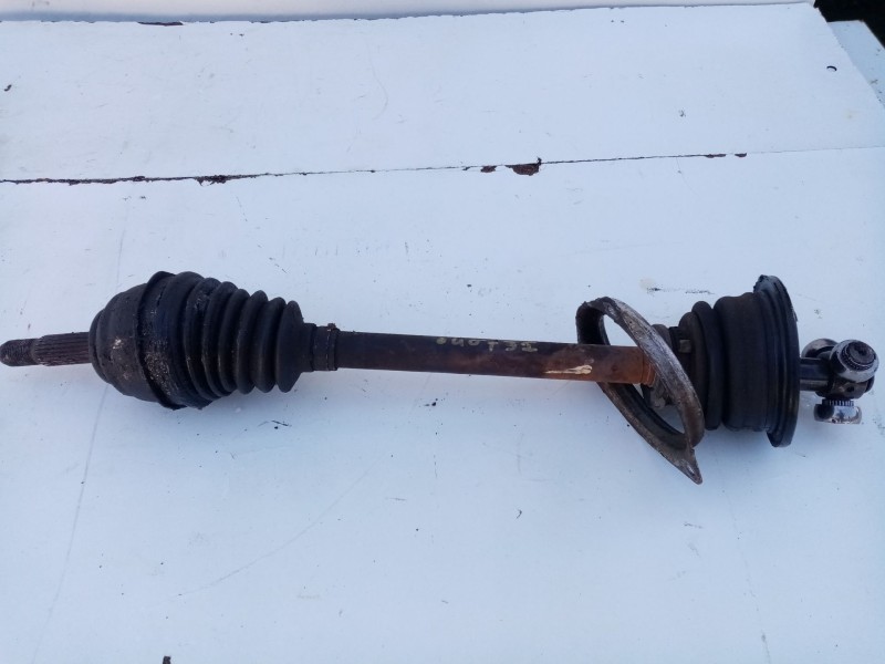 Recambio de transmision delantera izquierda para renault twingo (co6) 1.2 referencia OEM IAM 7711135243  