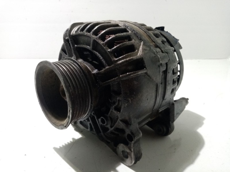 Recambio de alternador para volvo s80 berlina 2.5 d referencia OEM IAM 8111122 36050268 