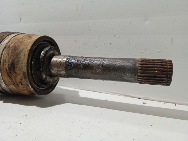 Recambio de transmision delantera derecha para mitsubishi galloper (hyundai) 2.5 td exceed referencia OEM IAM DMX320043  