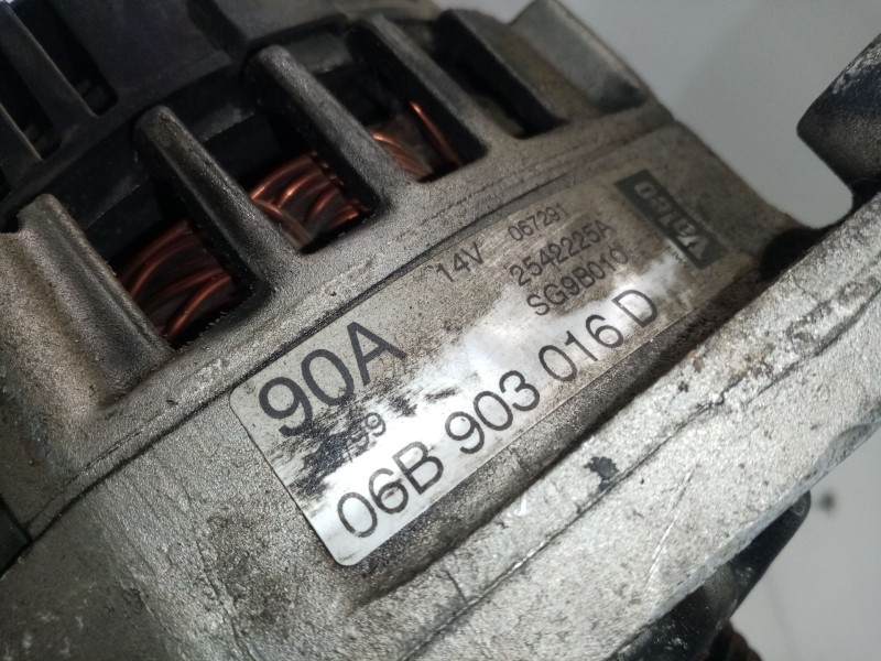 Recambio de alternador para audi a6 berlina (4b2) 1.8 t referencia OEM IAM 06B903016D 038903018EX 