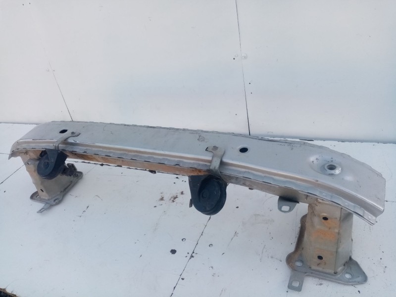 Recambio de refuerzo paragolpes delantero para volvo v50 familiar referencia OEM IAM 31353949  