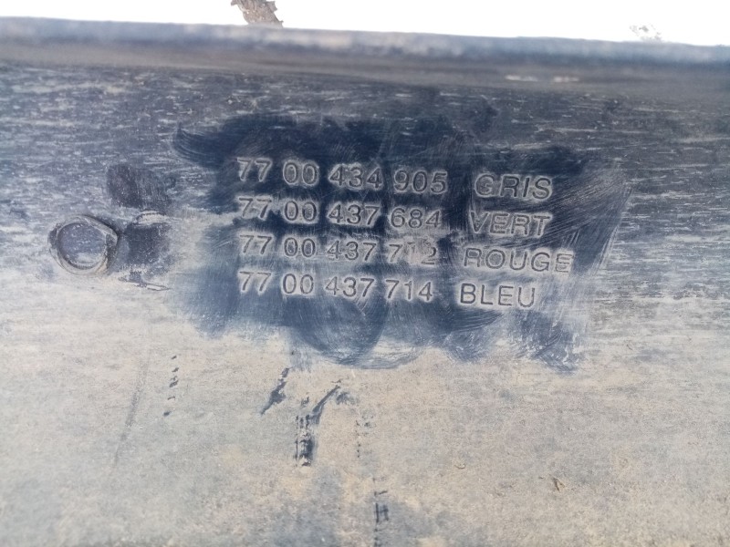 Recambio de faldon lateral para renault scenic rx4 (ja0) referencia OEM IAM 7700434905  