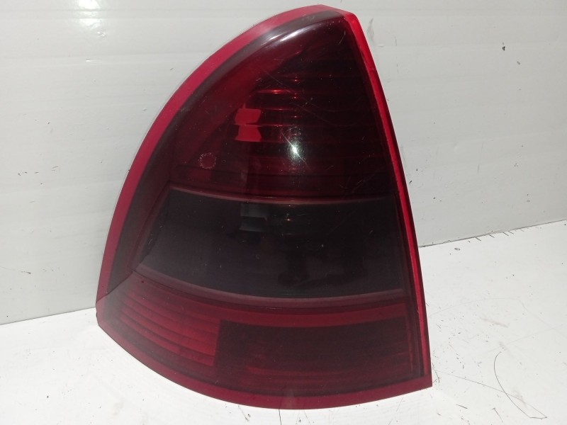 Recambio de piloto trasero izquierdo para citroën c5 berlina referencia OEM IAM 89032697  