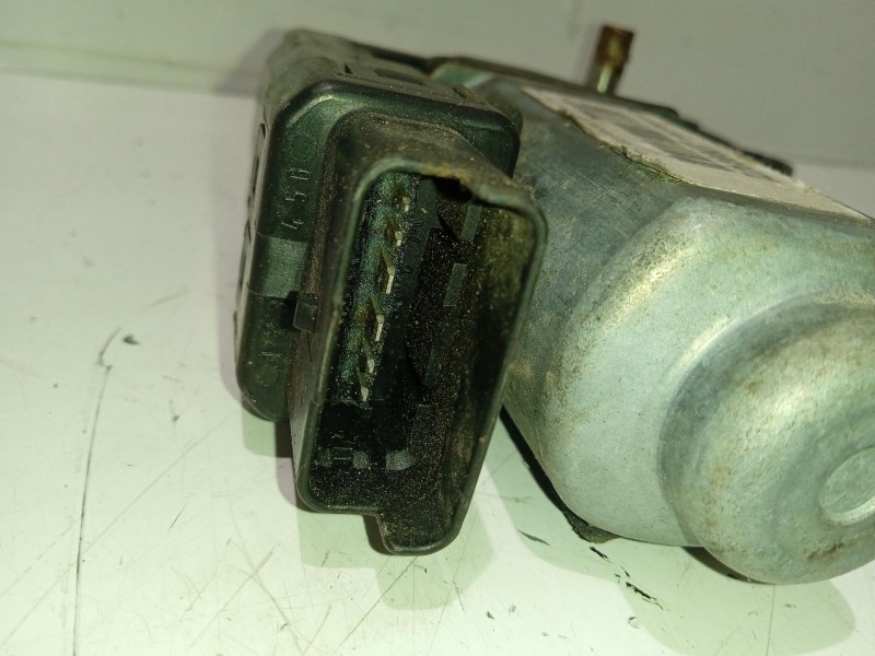 Recambio de motor elevalunas delantero izquierdo para renault megane ii berlina 5p referencia OEM IAM 128000471  