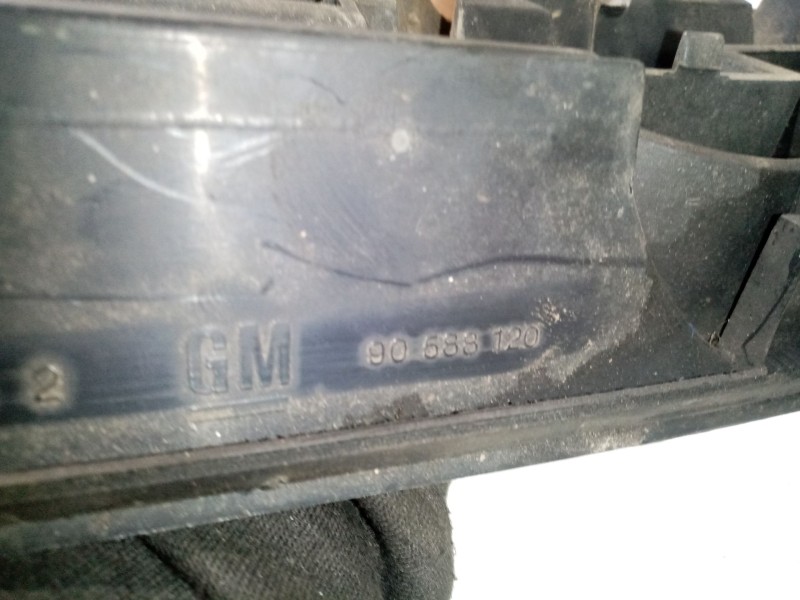 Recambio de rejilla delantera para opel astra g berlina referencia OEM IAM 90588120  
