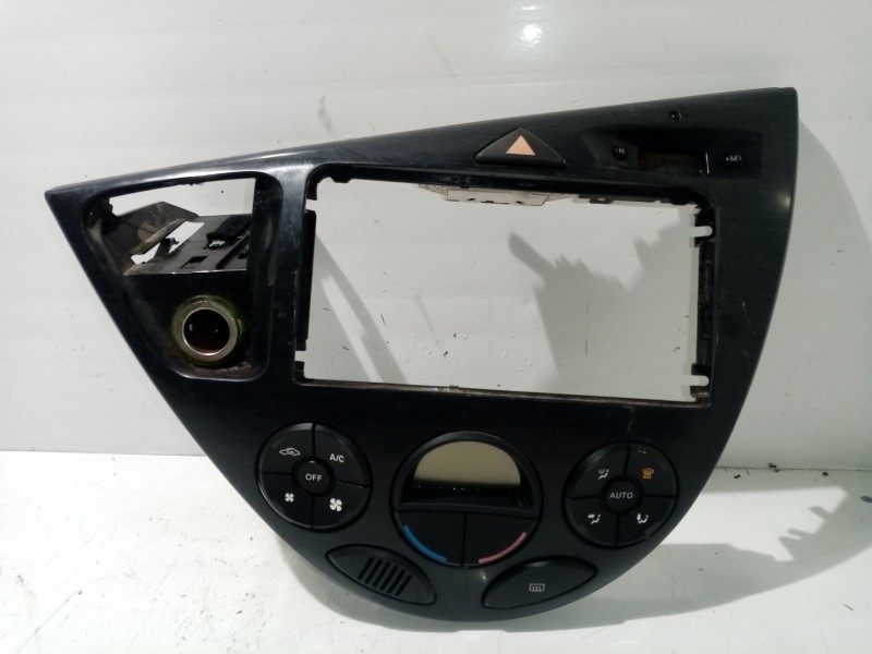 Recambio de mando climatizador para ford focus berlina (cap) ghia referencia OEM IAM 2S4H18C612AK  