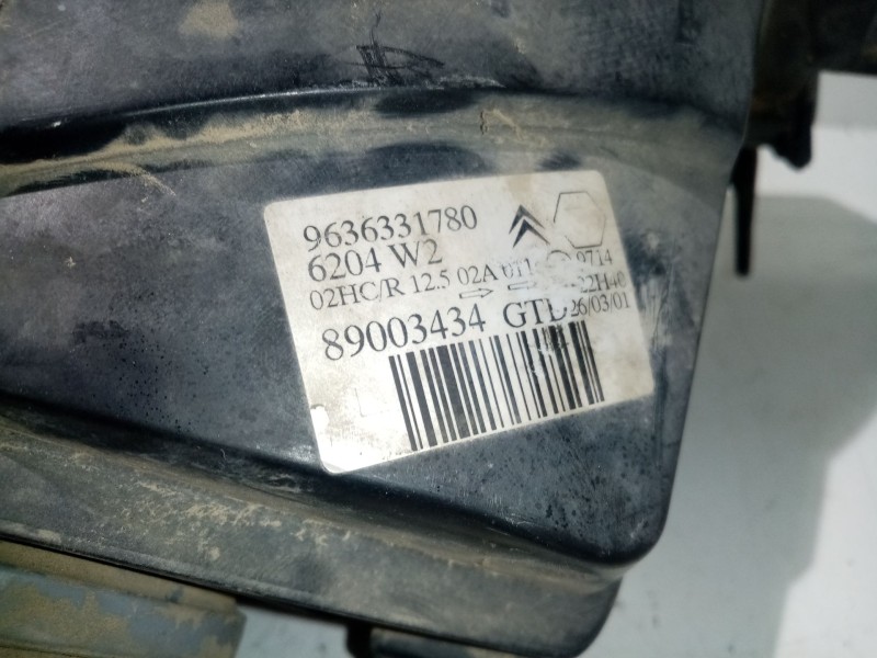Recambio de faro izquierdo para citroën saxo referencia OEM IAM 9636331780  