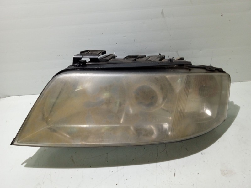 Recambio de faro izquierdo para audi a6 berlina (4b2) 1.8 t referencia OEM IAM 4B0941029K  