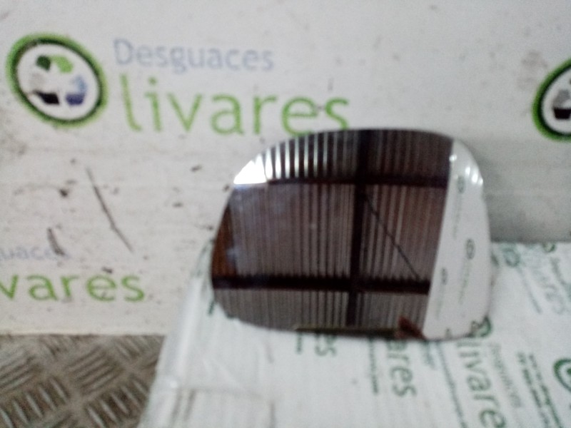 Recambio de cristal retrovisor izquierdo para  referencia OEM IAM   