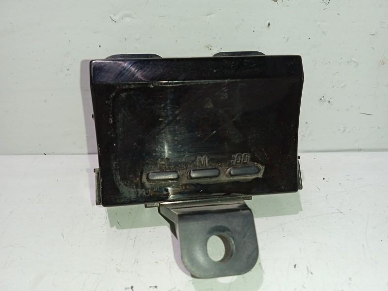 Recambio de pantalla multifuncion para toyota rav 4 funcruiser (a1) referencia OEM IAM 8391042010  