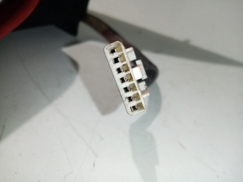 Recambio de retrovisor izquierdo para fiat brava (182) 1.6 16v cat referencia OEM IAM 735263802  