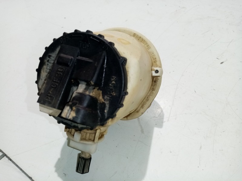 Recambio de faro antiniebla izquierdo para fiat brava (182) 1.6 16v cat referencia OEM IAM 46823269  