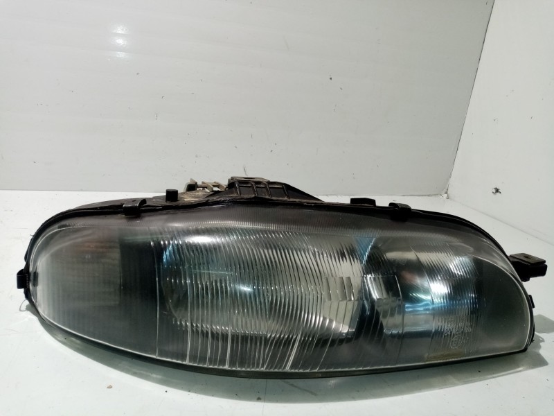 Recambio de faro derecho para fiat brava (182) 1.6 16v cat referencia OEM IAM 88201558DX  