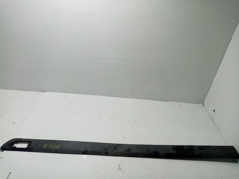 Recambio de moldura para volvo xc90 d5 referencia OEM IAM 09483886  