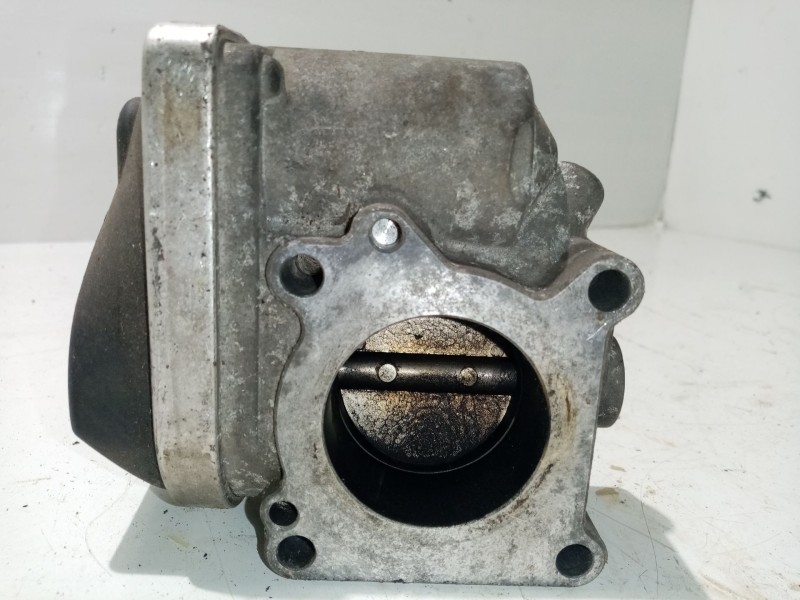 Recambio de caja mariposa para volkswagen polo (9n1) referencia OEM IAM 036133062N  