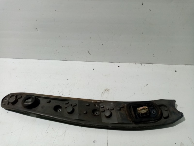 Recambio de portalamparas para fiat punto berlina (188) 1.3 jtd cat referencia OEM IAM   