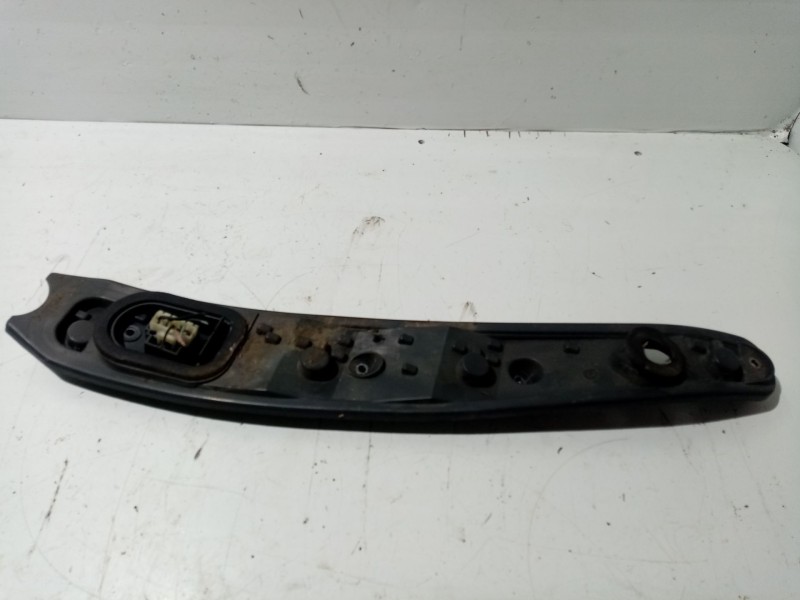 Recambio de portalamparas para fiat punto berlina (188) 1.3 jtd cat referencia OEM IAM   