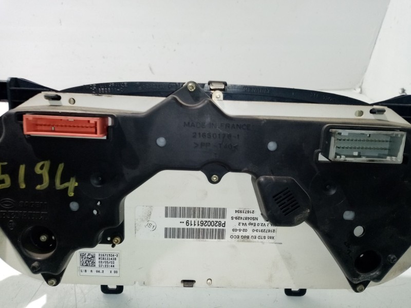 Recambio de cuadro instrumentos para renault clio ii fase ii (b/cb0) referencia OEM IAM 8200261119  