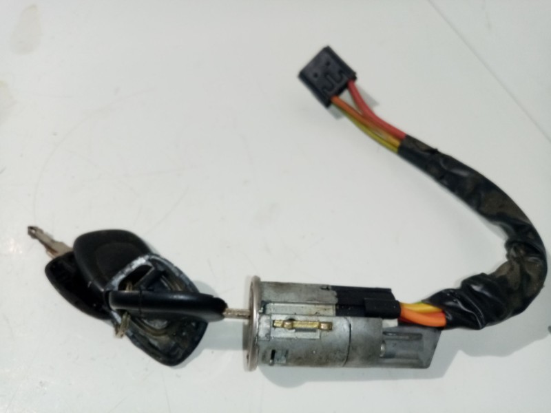 Recambio de conmutador de arranque para renault clio ii fase ii (b/cb0) referencia OEM IAM   