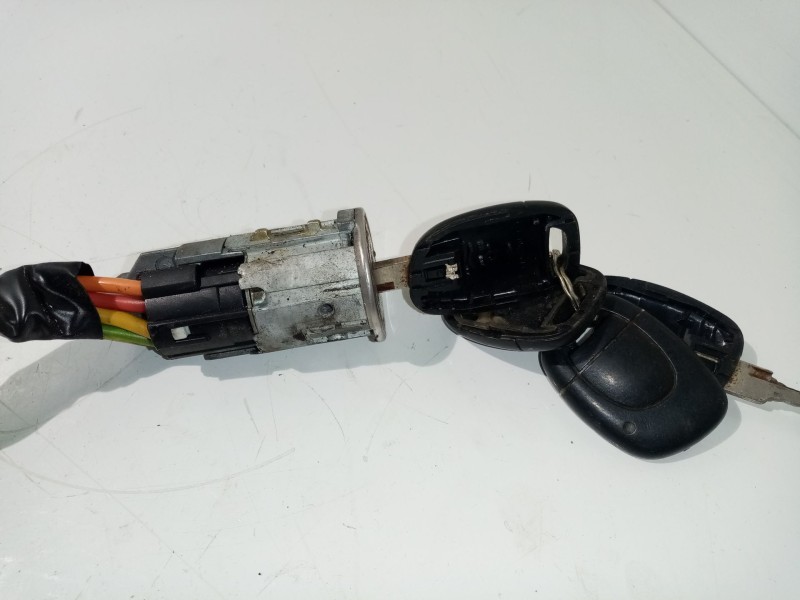 Recambio de conmutador de arranque para renault clio ii fase ii (b/cb0) referencia OEM IAM   