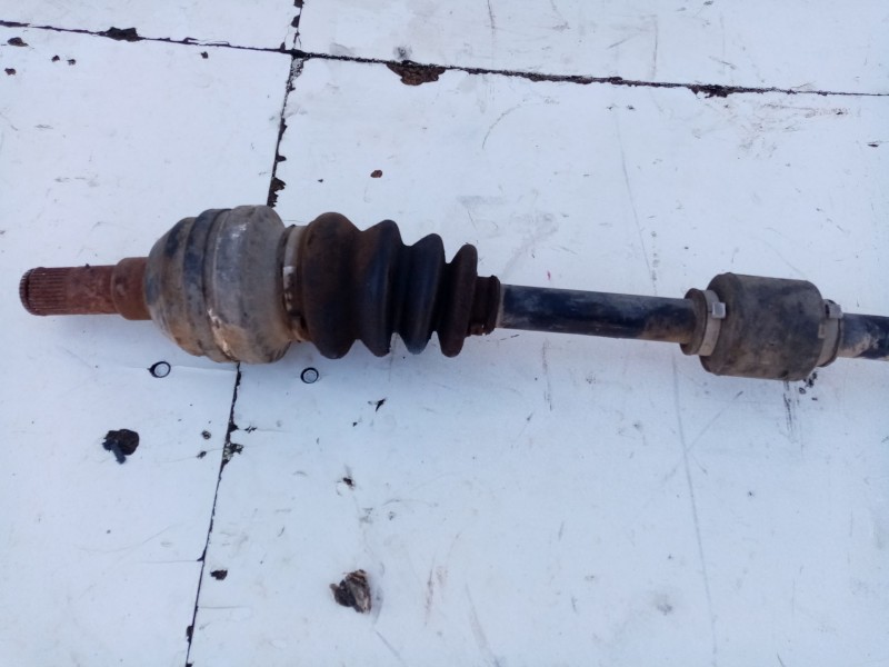 Recambio de transmision delantera derecha para daewoo tacuma 2.0 cat referencia OEM IAM 96451520  